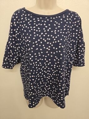 Gap Ladies Navy Blue Short Sleeve Top With Tiny Flower Print